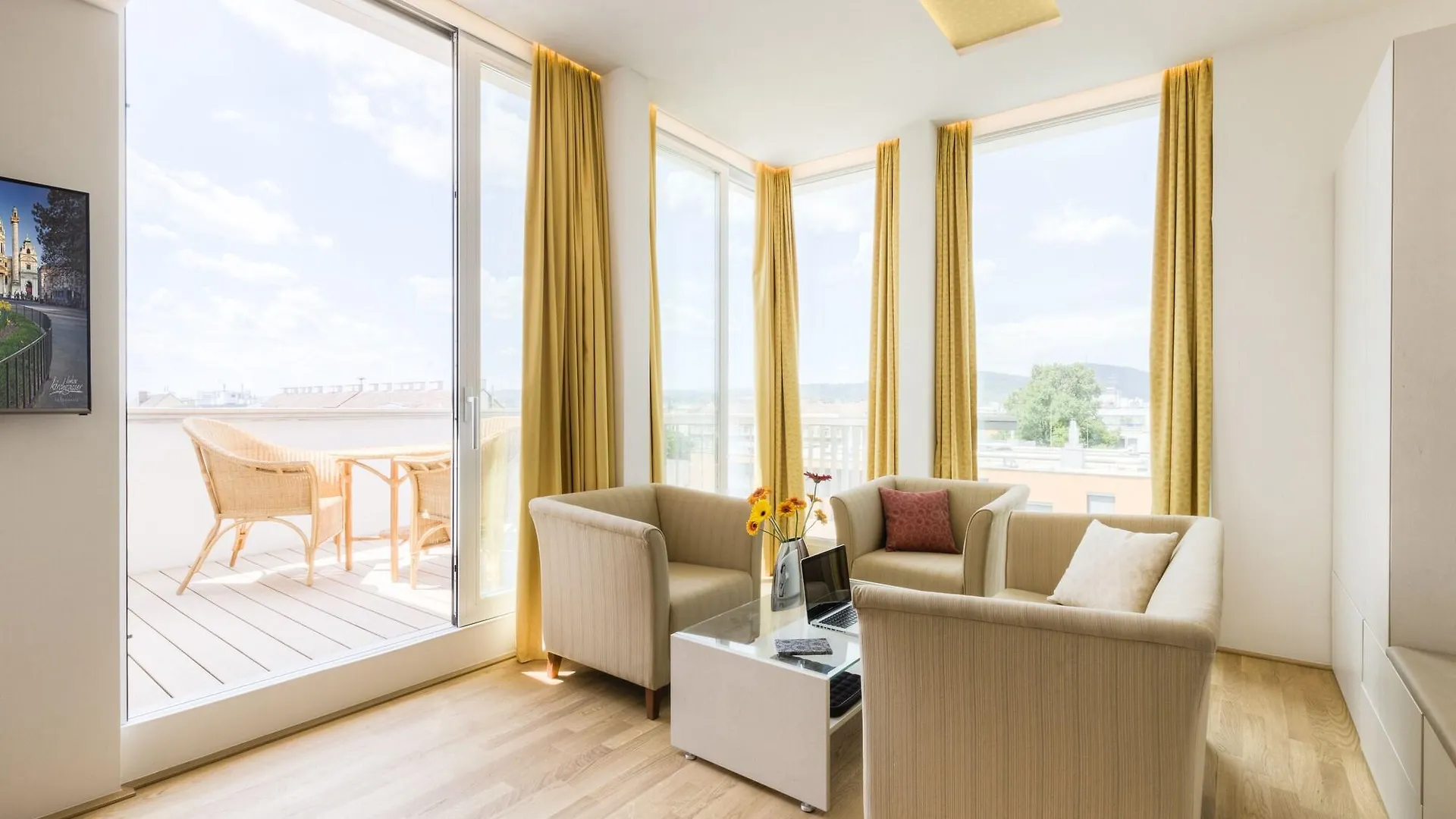 Vienna Grand Apartments Danube 0*,  Austria