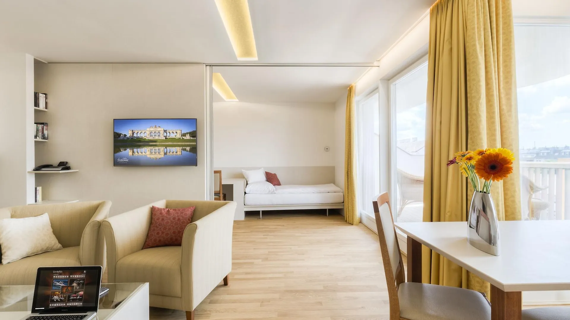 Vienna Grand Apartments Danube 0*,  Austria