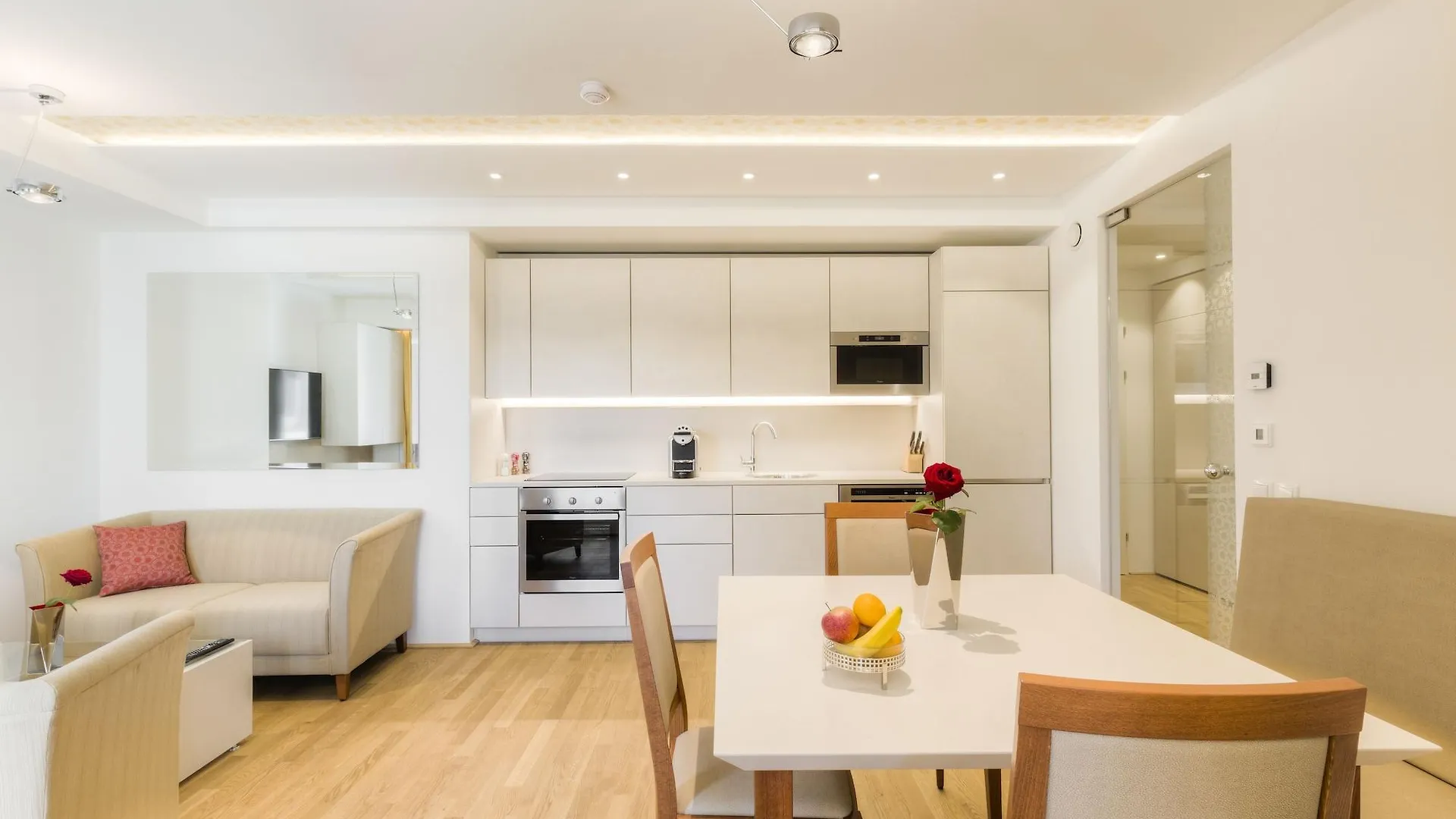 Vienna Grand Apartments Danube Austria
