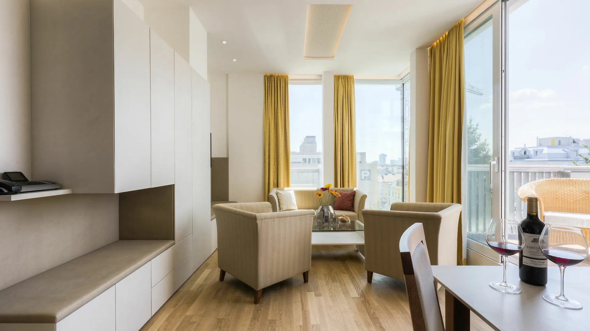 Vienna Grand Apartments Danube